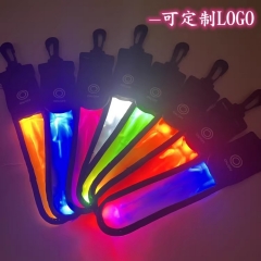 新款 LED反光挂件 可加印Logo或文字 紫色